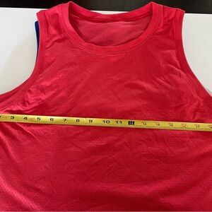 Lot of 4 Lululemon Breeze By Muscle Crop Tanks